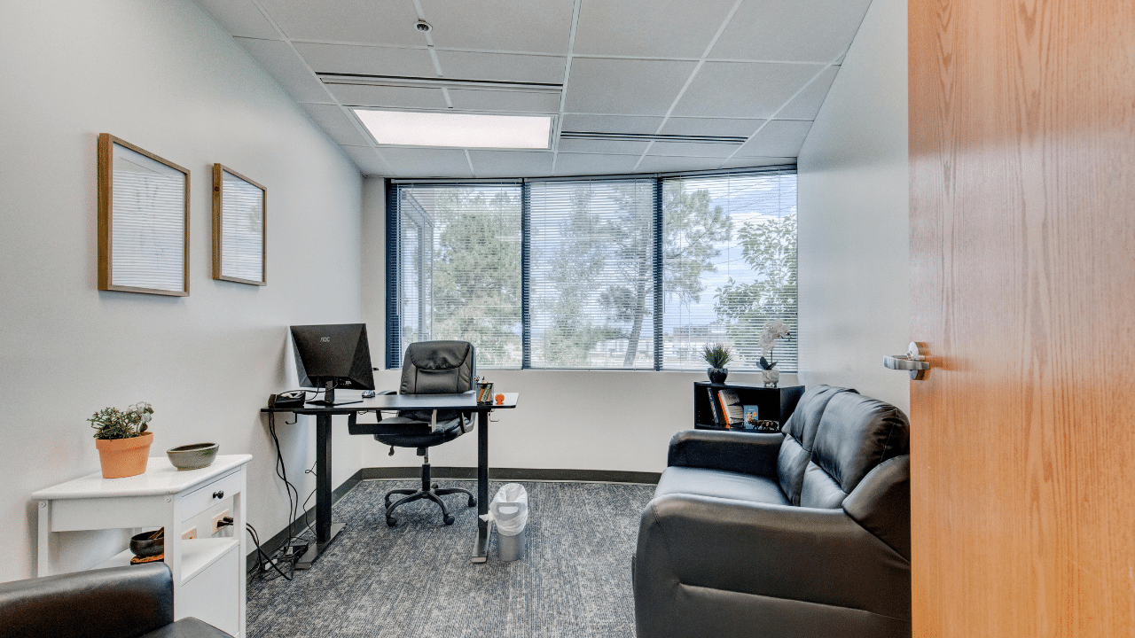 Individual therapy room at Boulder rehab center in Broomfield