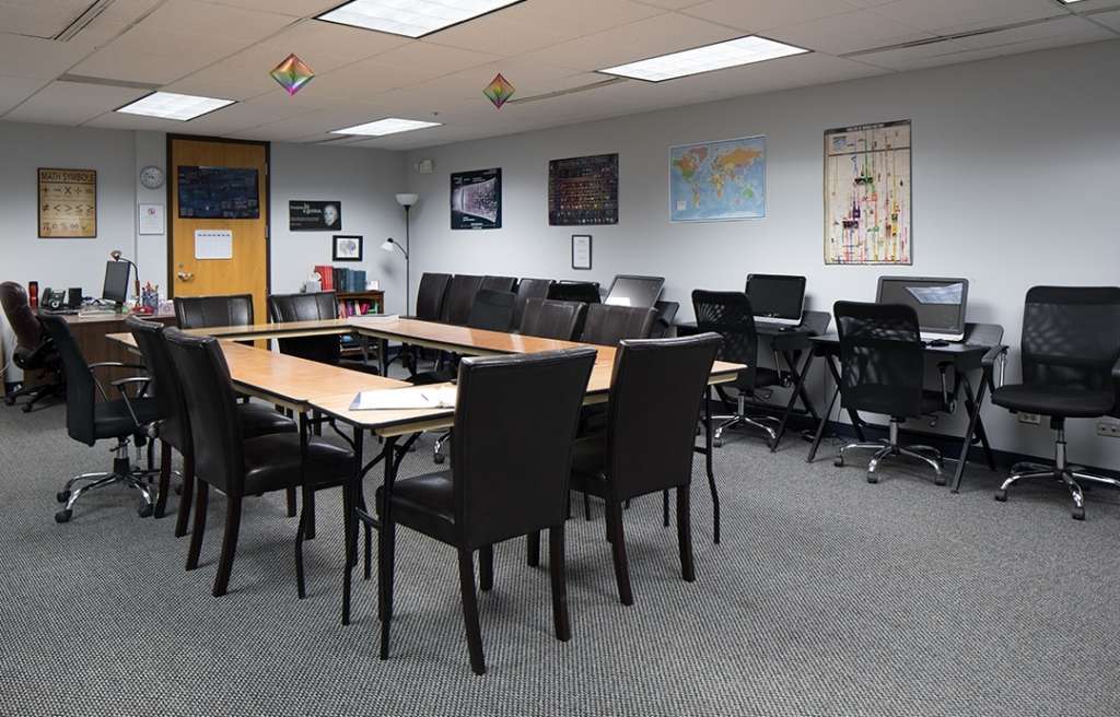 Group Therapy Room at Boulder center in Broomfield