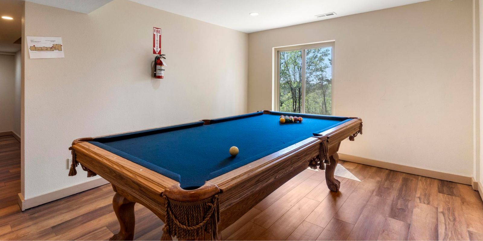 pool table