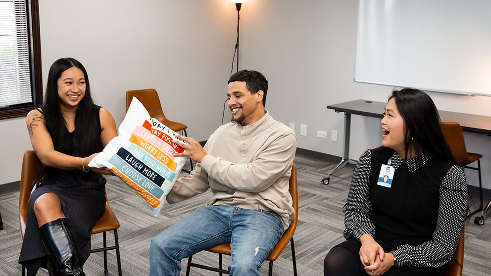 Naperville-Mental-Health-Center-Slider-11-Group-Therapy