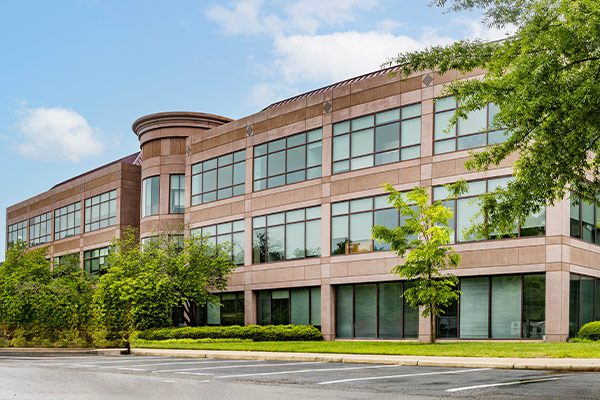 Front view of Sandstone Cares Richmond office.